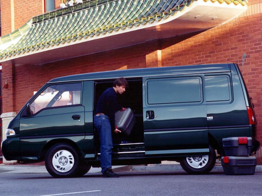  Hyundai H100 Panel Van 1996 года  (UK) (фото 5 из 5)